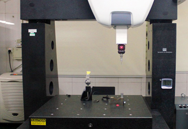 Three-dimensional element
